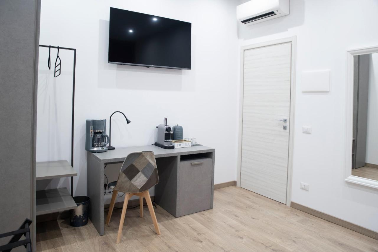 Catone Luxury Rooms Рим Экстерьер фото